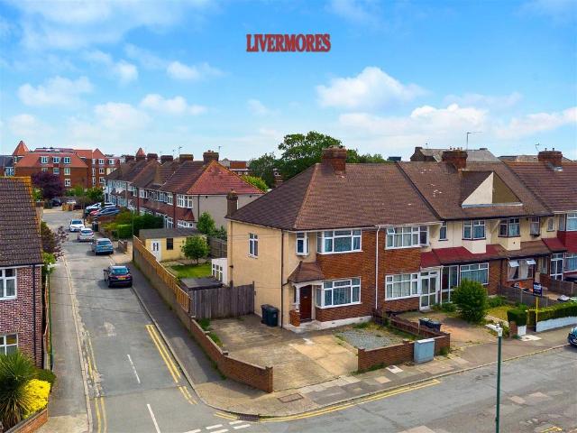 House for sale in Monks Orchard, Kent