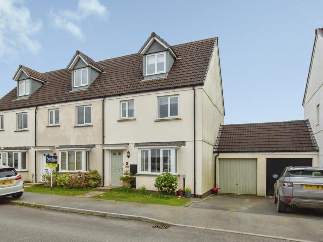 House for sale in Dobwalls, Cornwall