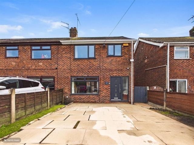 House for sale in Crompton Fold, Oldham