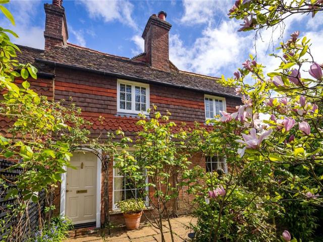 House for sale in Ewhurst, Waverley