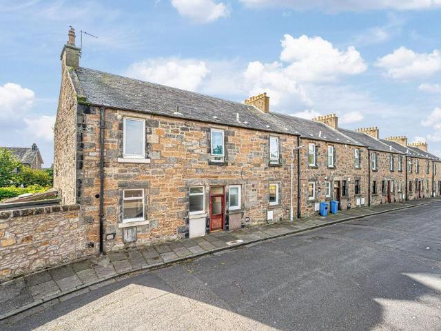 House for sale in Sinclairtown, Kirkcaldy