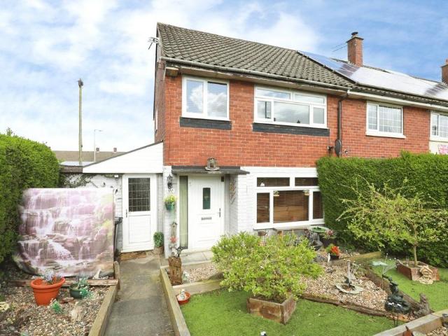 House for sale in Littler, Winsford