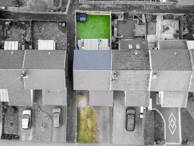 House for sale in Bradshaw, Lee Bank