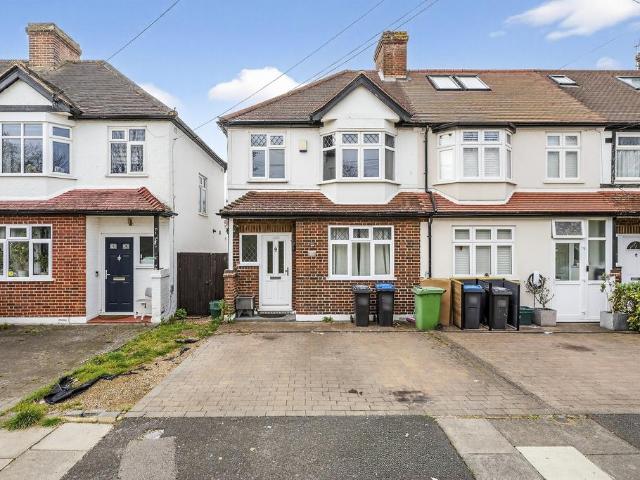 House for sale in London Borough of Merton, Merton Park