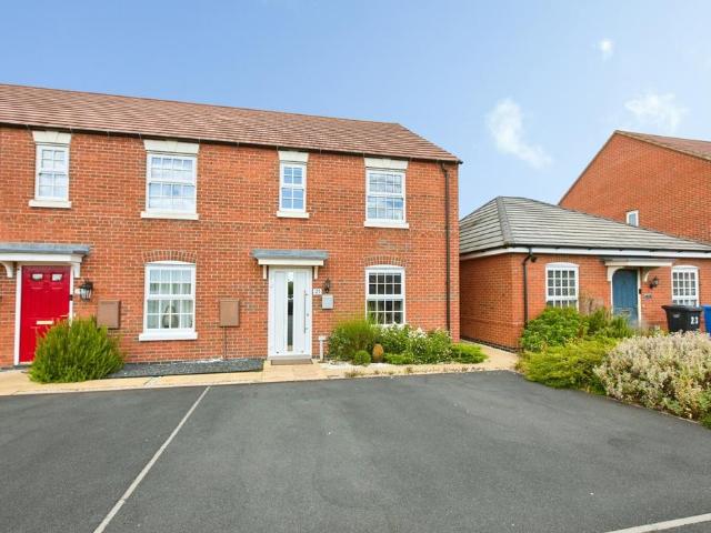 House for sale in Sinfin, East Midlands