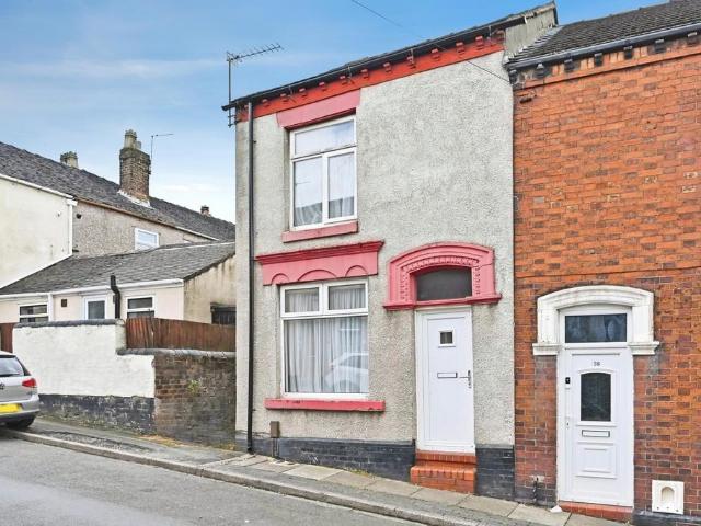House for sale in Tunstall, Stoke-on-Trent