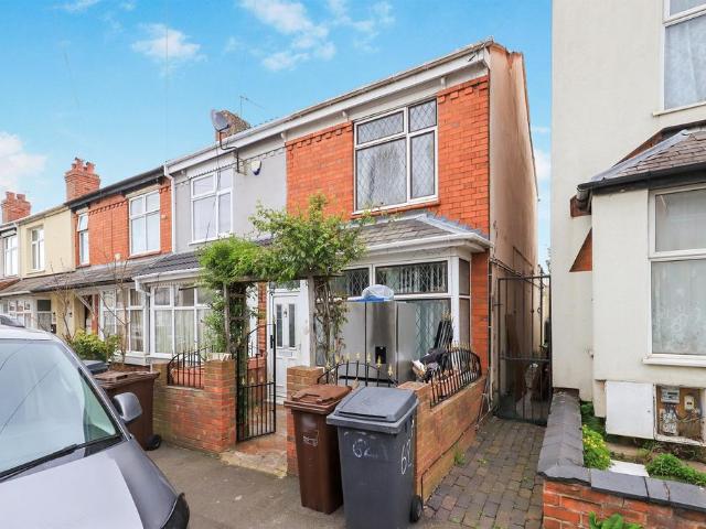 House for sale in Goldthorn Hill, Penn
