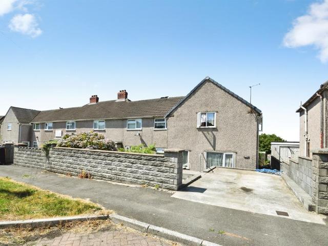 House for sale in Nangreaves, Wales
