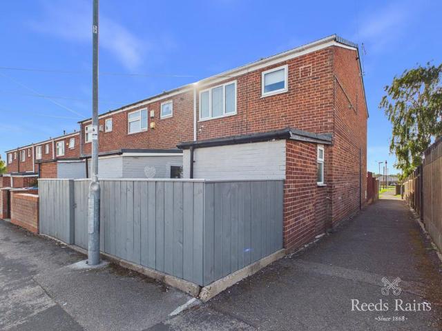 House for sale in Kingswood, Hull