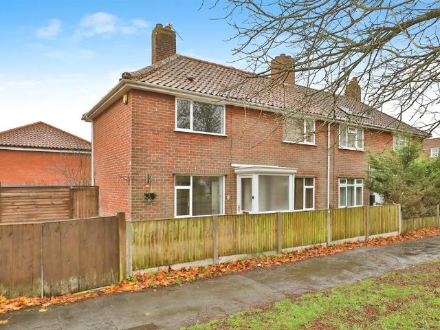 House for sale in Earlham Rise, East Bank
