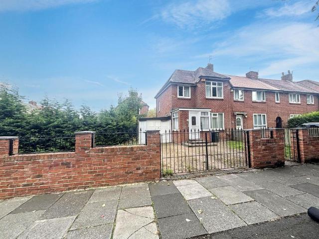 House for sale in Cowgate, Fenham