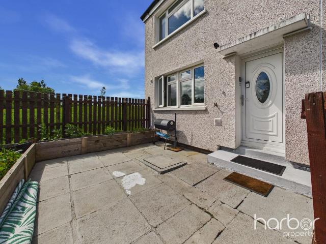House for sale in Craigend, Scotland
