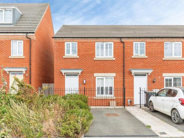 House for sale in Raunds