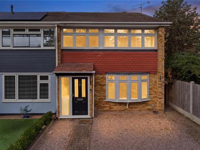 House for sale in London Borough of Havering, Greater London
