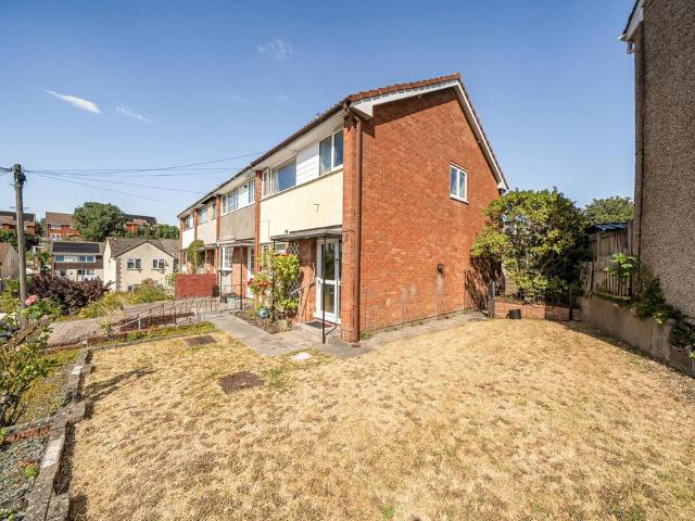 House for sale in Feckenham, City Of Bristol