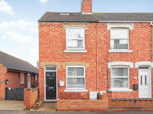 House for sale in Burton Latimer