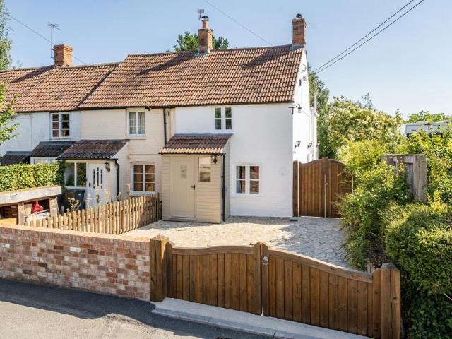 House for sale in Somerset