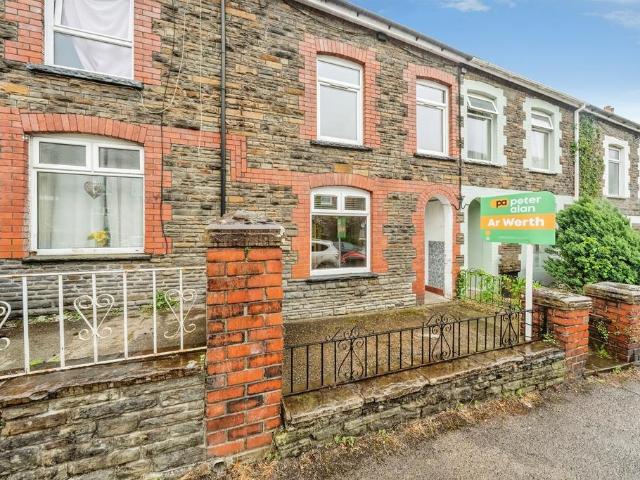 House for sale in Llanbradach, Wales