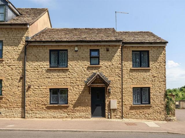 House for sale in Chipping Norton, Black Bourton