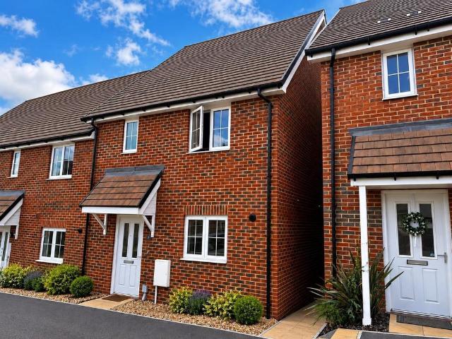 House for sale in Midway, Kent