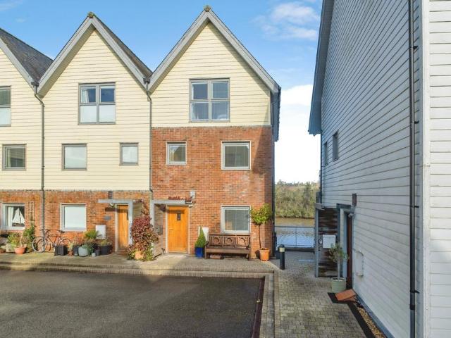 House for sale in Whippingham, Isle Of Wight