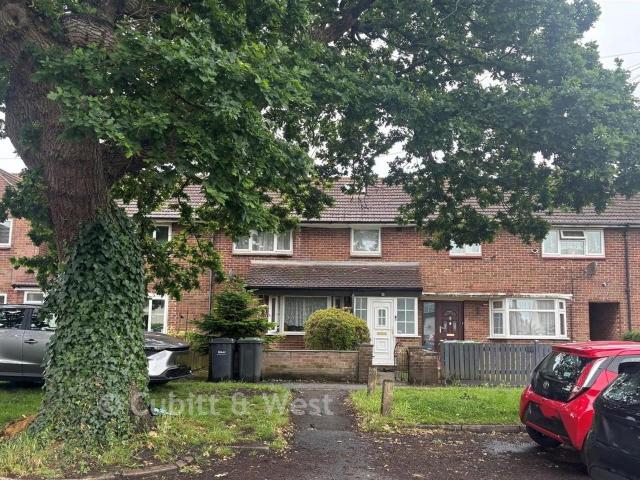 House for sale in Leigh Park, Havant