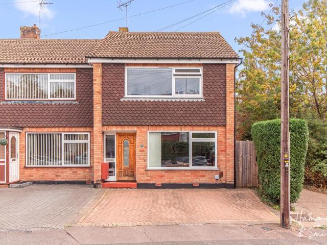 House for sale in Ivy Chimneys, Epping
