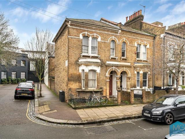 House for sale in Maitland Park, Greater London