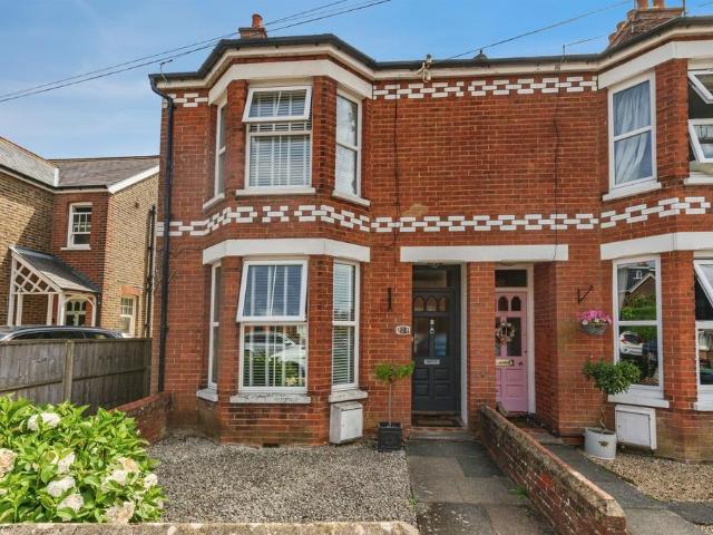 House for sale in New Town, Horsham