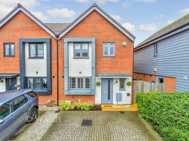 House for sale in Minster-on-Sea, Oad Street