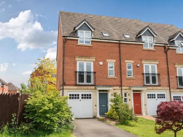 House for sale in Elmfield, Leicestershire
