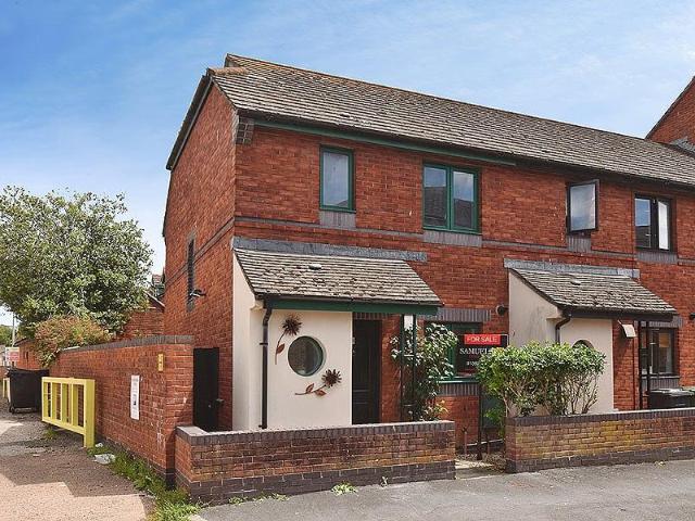 House for sale in Watergate, Devon