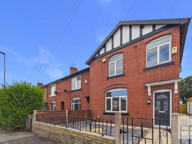 House for sale in Fernhill, Bury