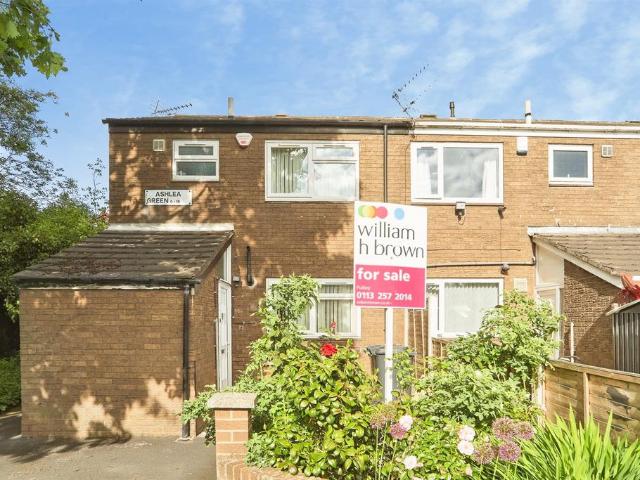 House for sale in Pudsey, West Yorkshire