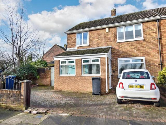 House for sale in Cauldwell, South Shields