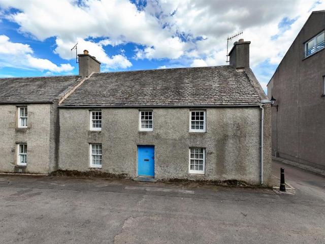 House for sale in Grantown-on-spey, Scotland