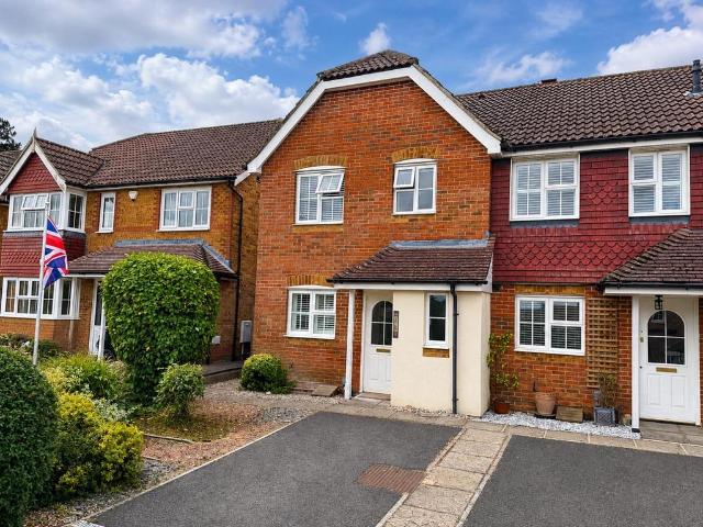 House for sale in Folkestone, Kent