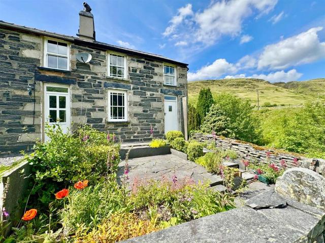 House for sale in Glanaber Terrace, Cwm Penmachno