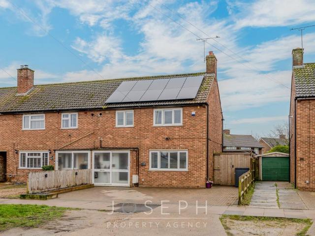 House for sale in Key Street, Suffolk