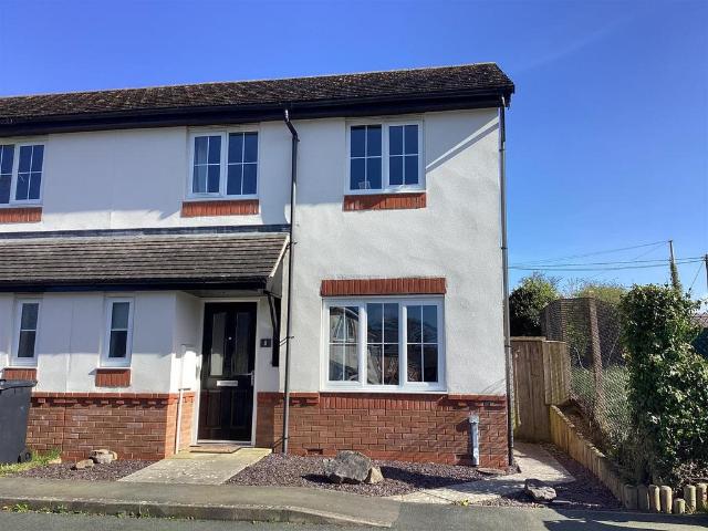 House for sale in Llanfair-Mathafarn-Eithaf, Tynygongl