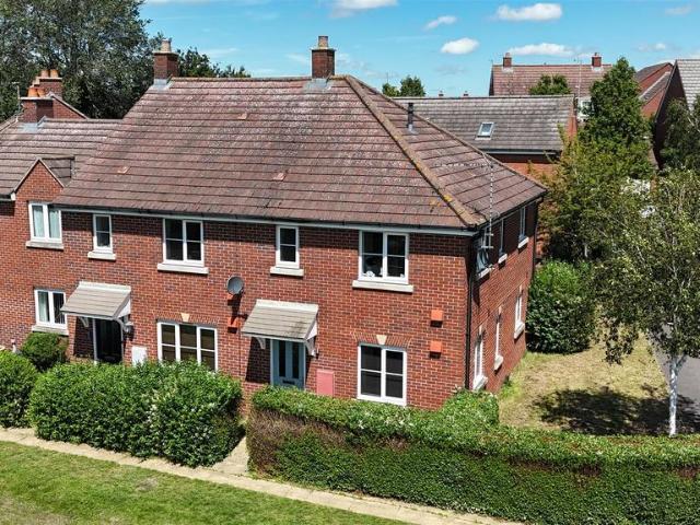 House for sale in Ermin Park, Tewkesbury