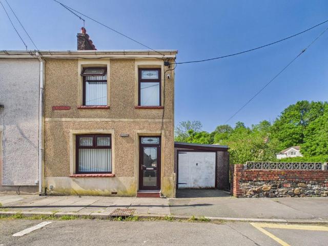 House for sale in Badminton, Beaufort