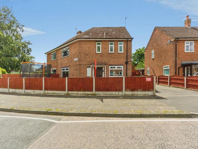 House for sale in Northern Moor, Manchester
