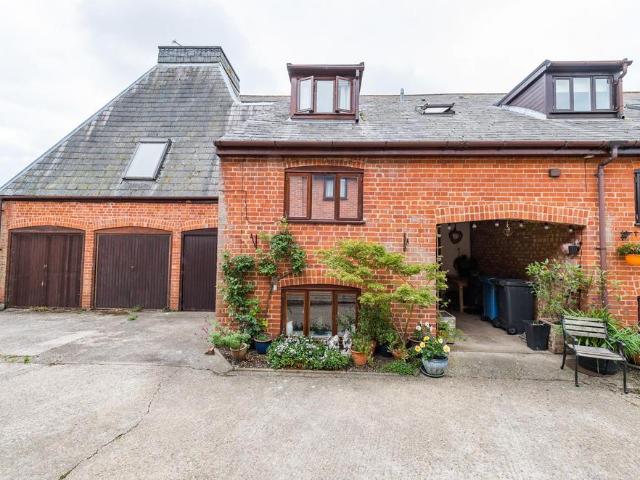 House for sale in Chelmondiston, Suffolk