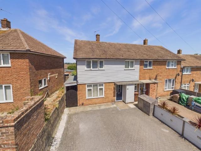 House for sale in Strood
