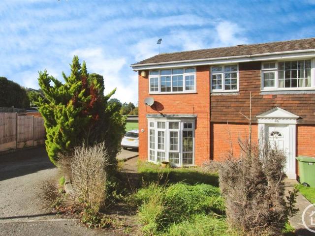 House for sale in Chalkwell, Oad Street