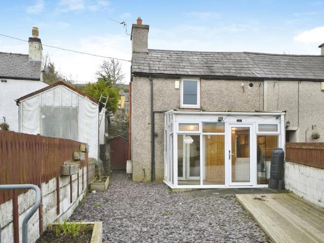House for sale in Llanllechid, Wales