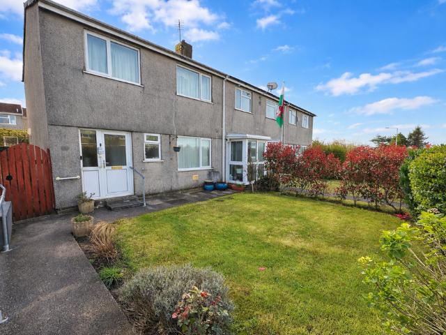 House for sale in Pyle, Wales
