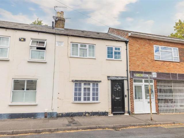 House for sale in Clewer Village, Windsor