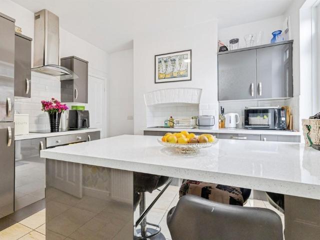 House for sale in New Boultham, Brayford
